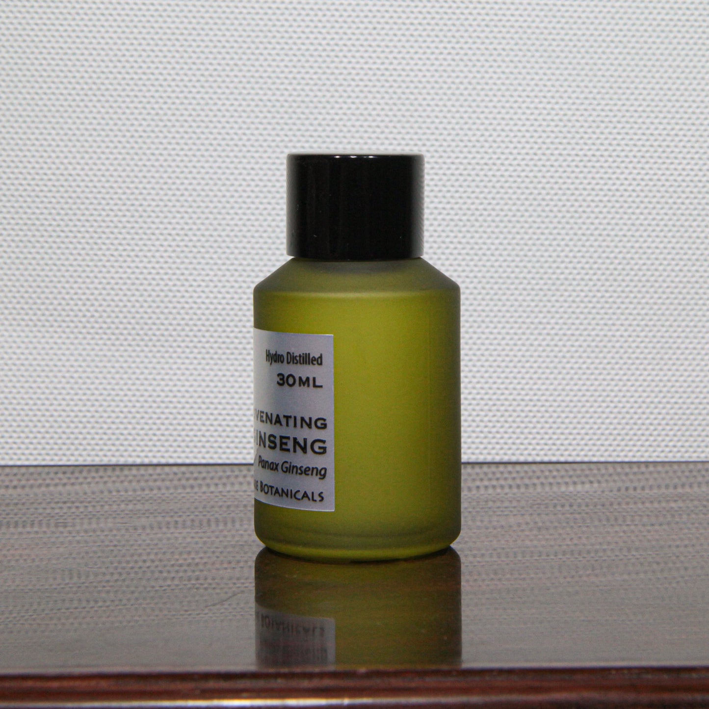 Rejuvenating Ginseng 30ml (Hydrodistilled)