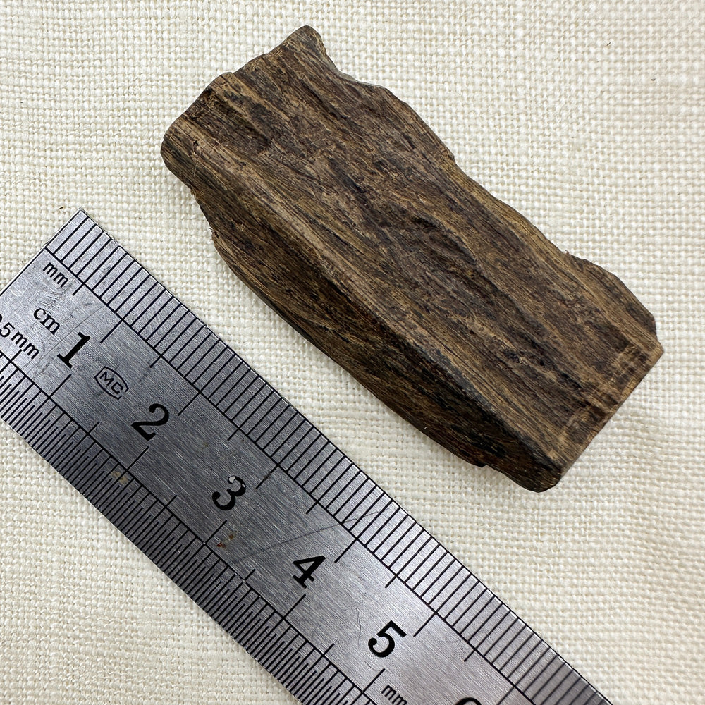 Wild Sinking Manaka Agarwood 3.7g
