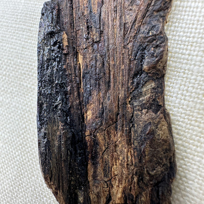 Wild Sinking Manaka Agarwood 3.7g