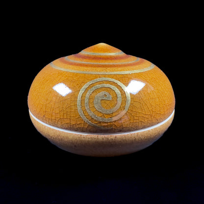 Kutani Style Kōgō — Wish Fulfilling Jewel with Gold Spiral Motif (Pre-loved)