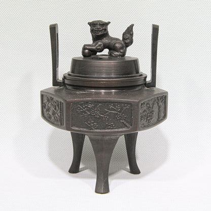 Hexagonal Bronze Kōro with Lion Finial