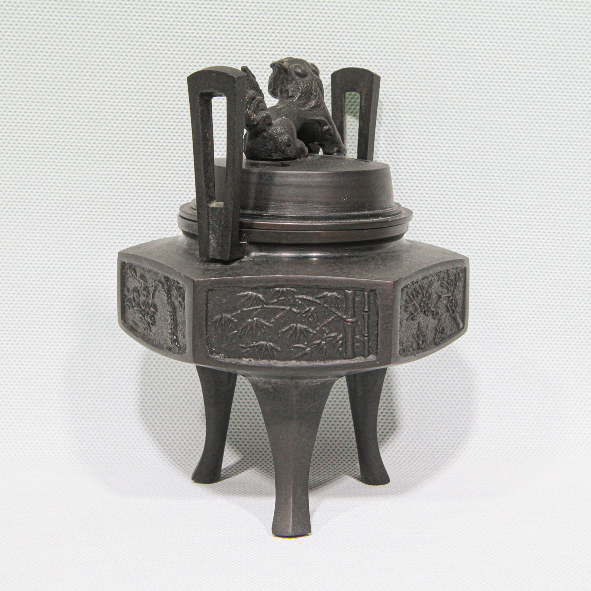 Hexagonal Bronze Kōro with Lion Finial