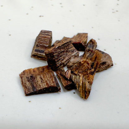 Hon Kyara (Black Oil) 0.25g Legacy Series 本伽羅 (黑油)