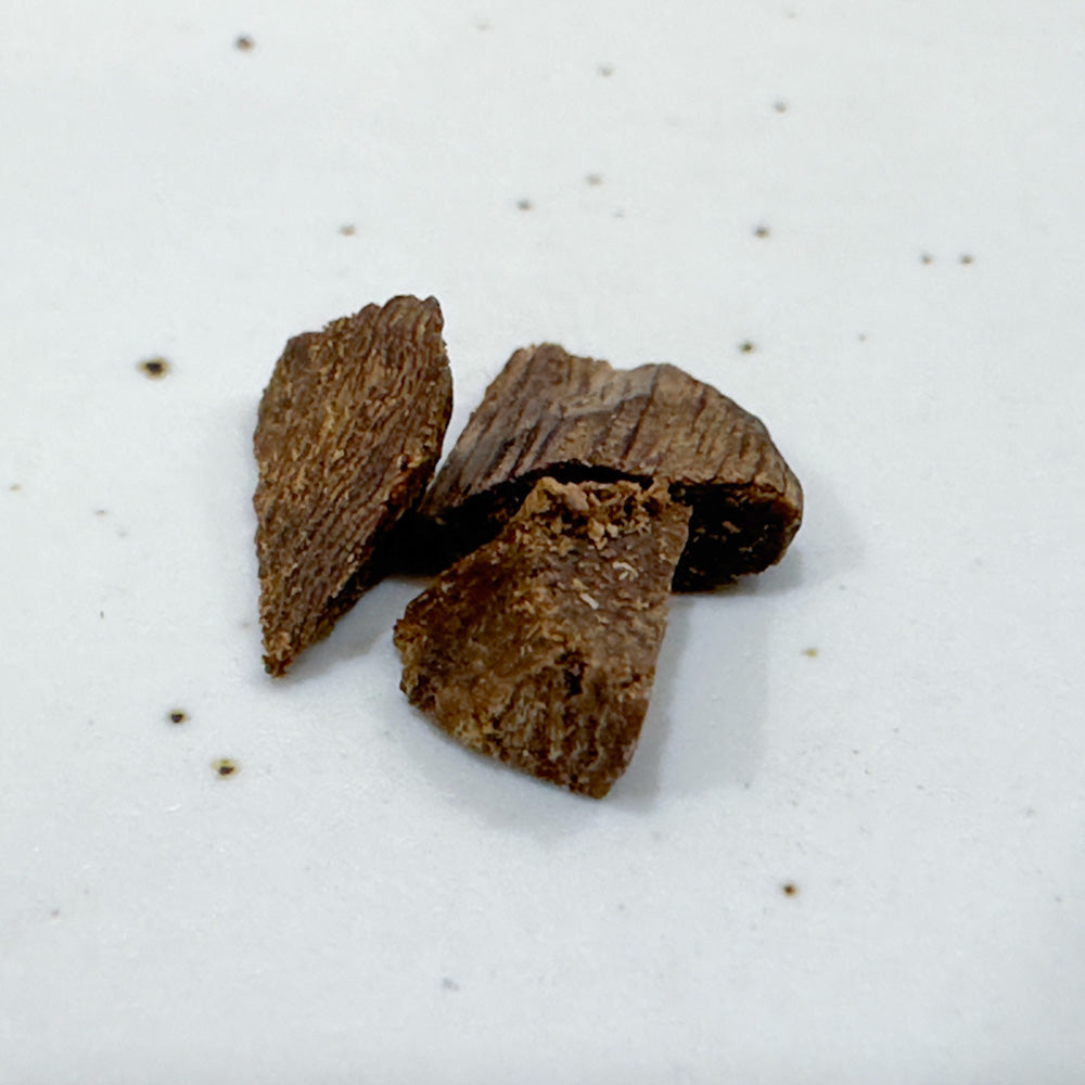 Hon Kyara (Green Oil) 0.1g Legacy Series 本伽羅 (綠油)