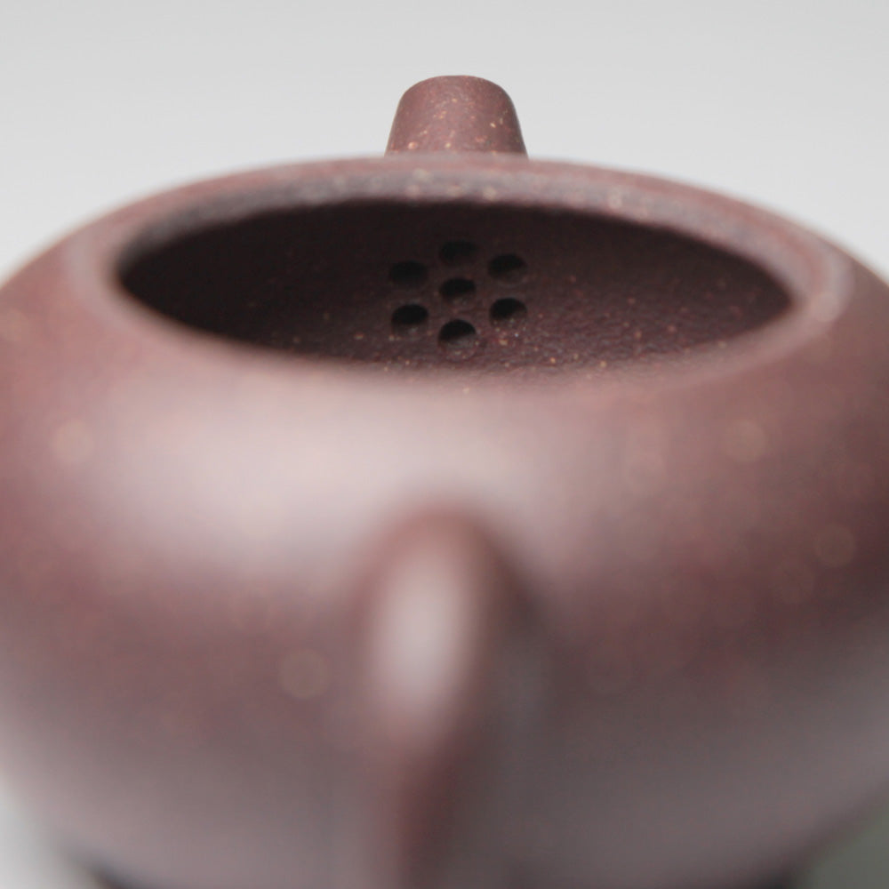 Ju Lun Zhu (Yixing Tianqing Clay) 巨轮珠壶