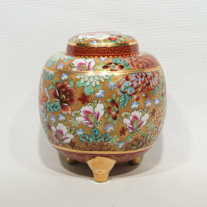 Kutani-Ware Kōro Garden Eternally in Bloom (Round) (Big)