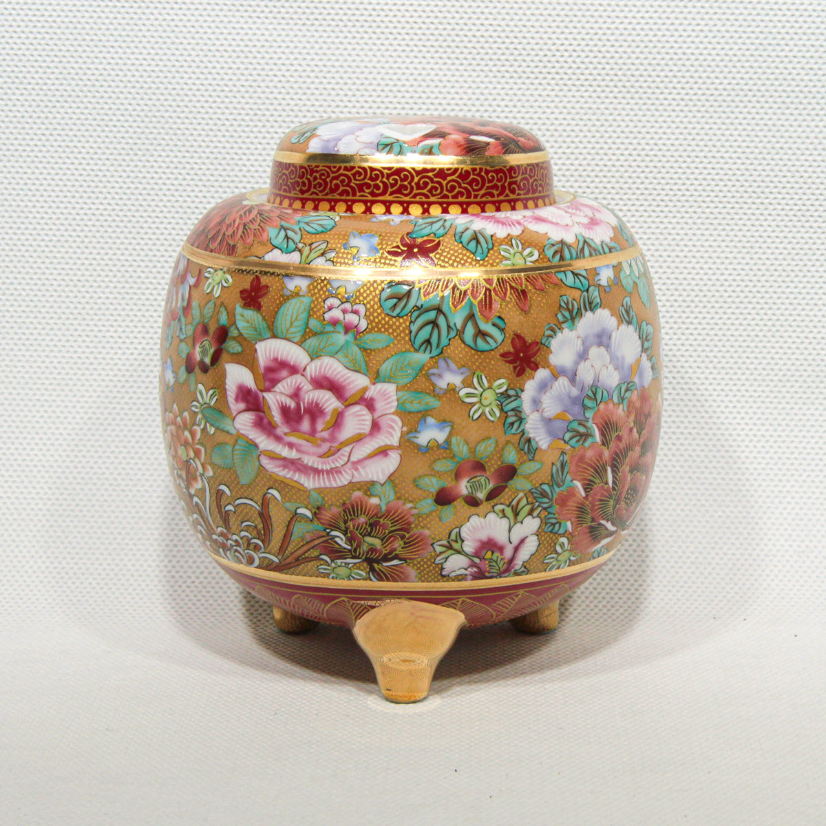 Kutani-Ware Kōro Garden Eternally in Bloom (Round) (Big)