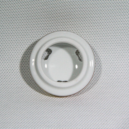 Kutani-Ware Kōro Garden Eternally in Bloom (Round) (Small)