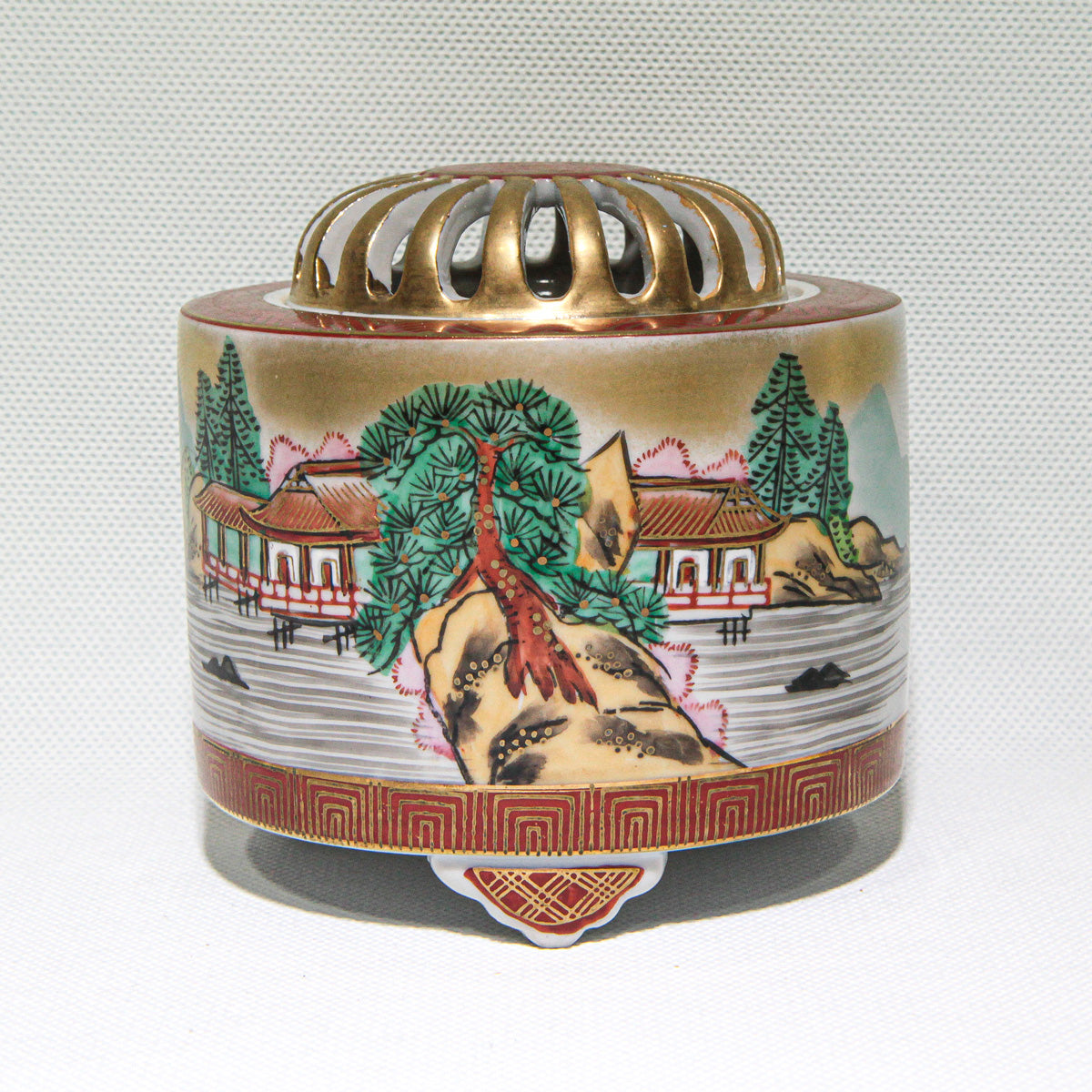 Kutani-Ware Kōro Keshiki