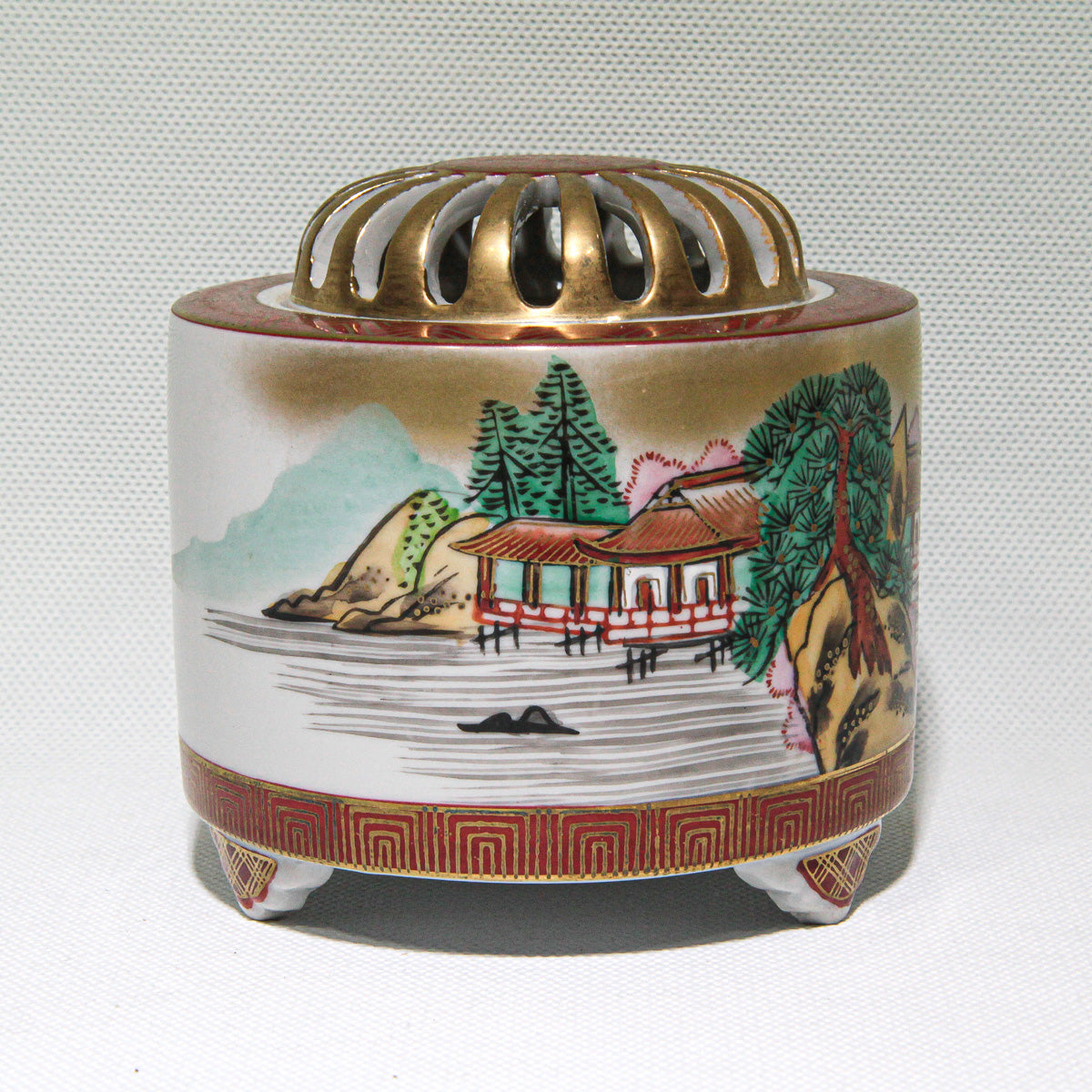 Kutani-Ware Kōro Keshiki