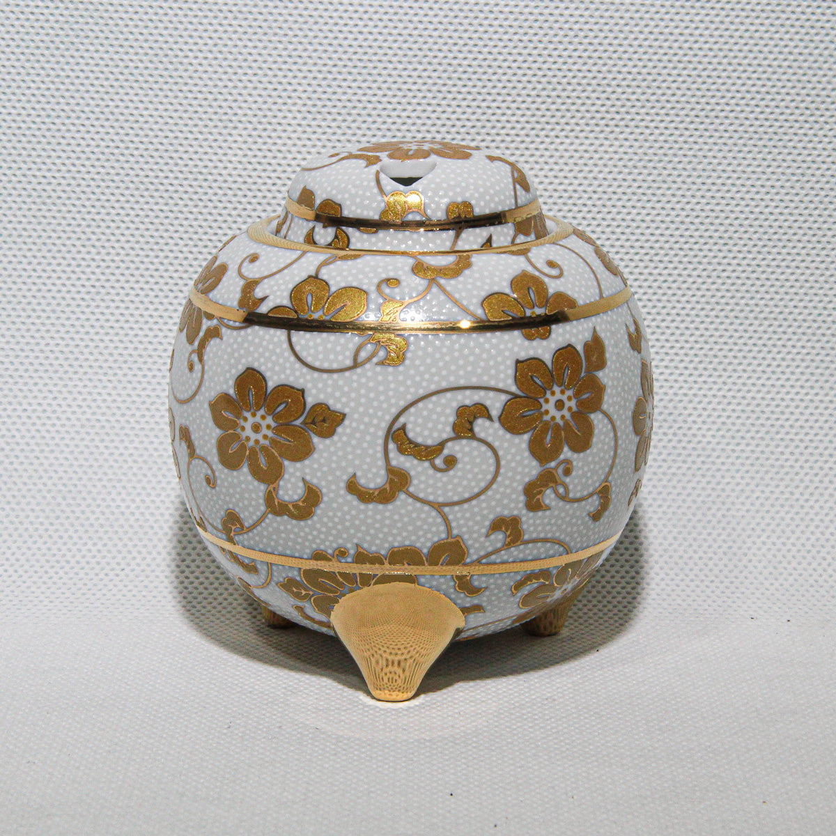 Kutani-Ware Kōro Shirogane