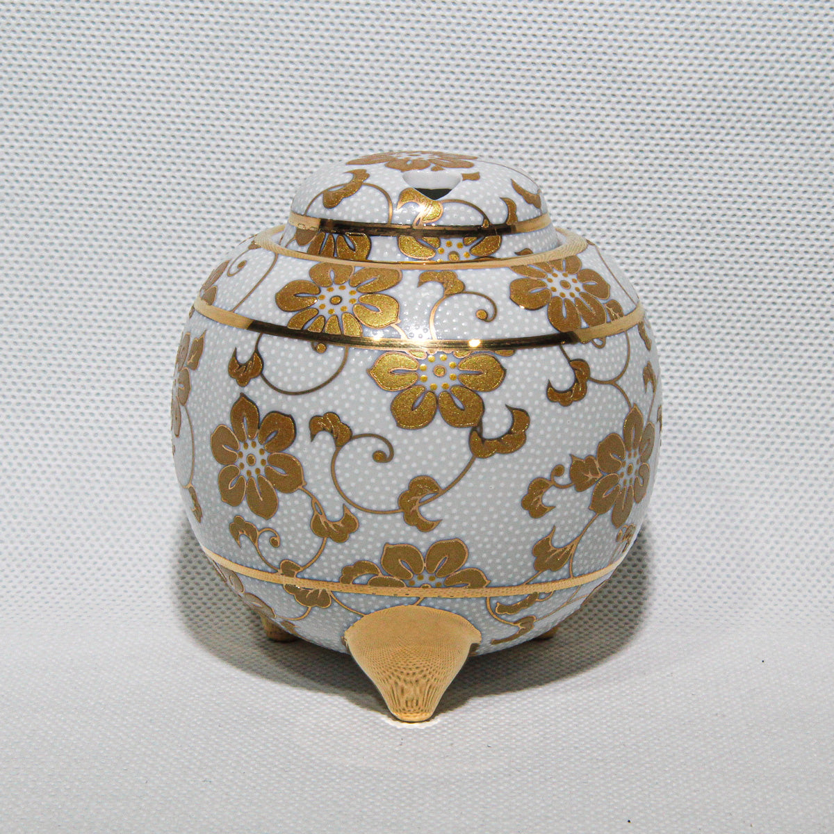 Kutani-Ware Kōro Shirogane
