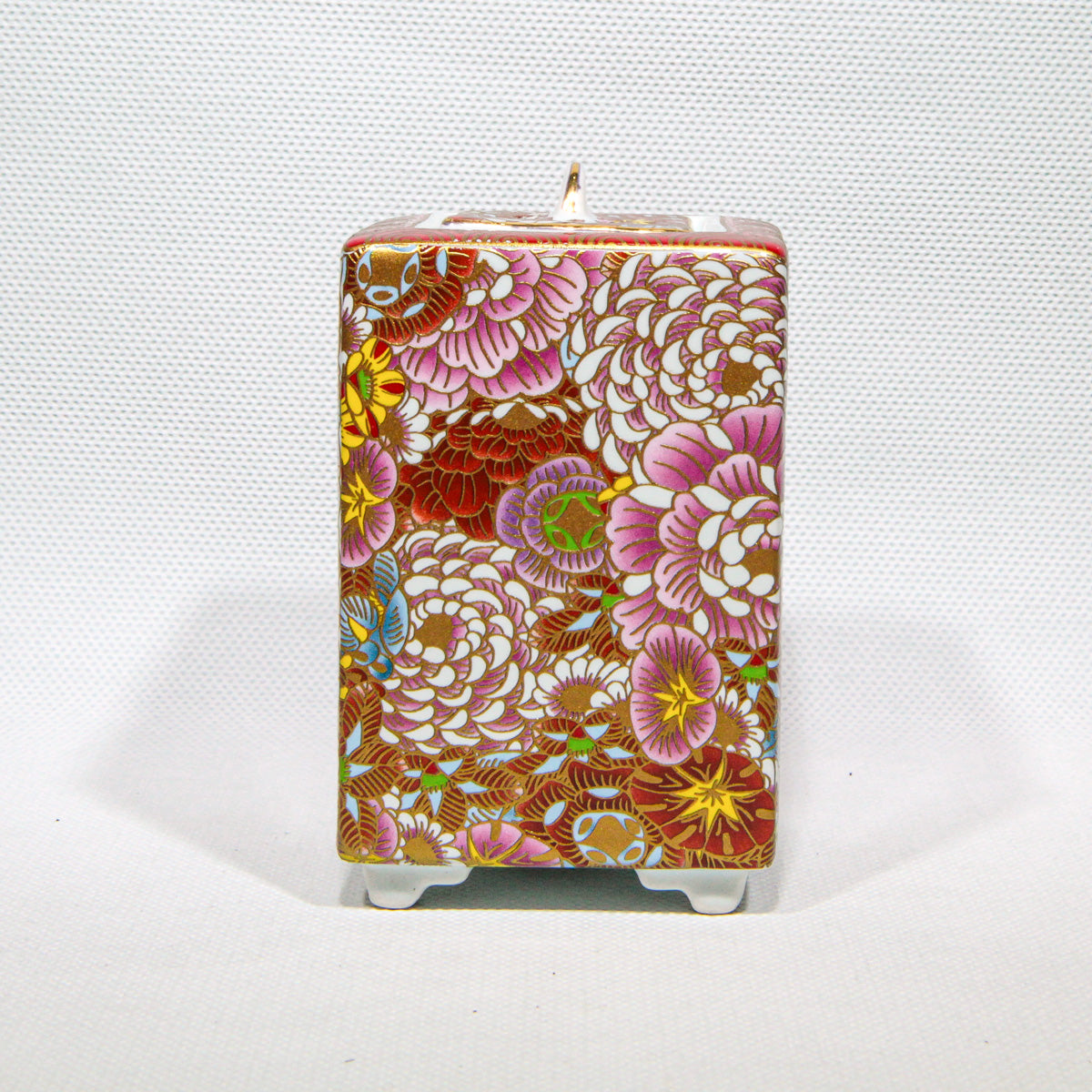 Kutani-Ware Kōro Garden Eternally in Bloom (Square)