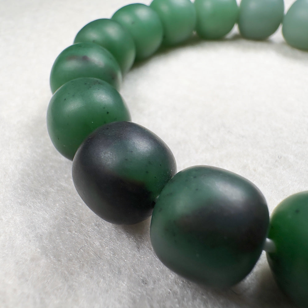Russian Green Nephrite Barrel Beads Bracelet 12 x 11.3mm x 17 Beads