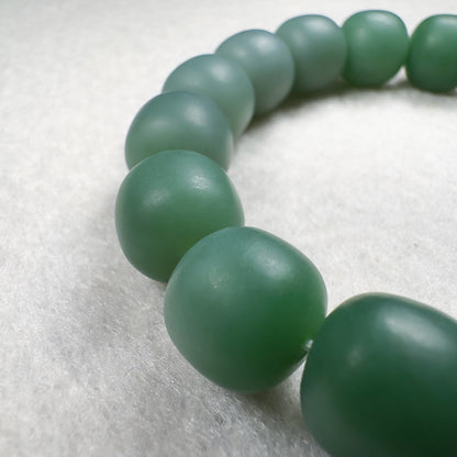 Russian Green Nephrite Barrel Beads Bracelet 12 x 11.3mm x 17 Beads
