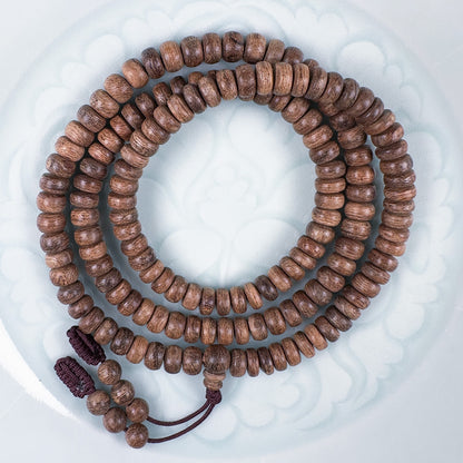 Wild Nusantara Agarwood Disc-Shaped 108 Mala