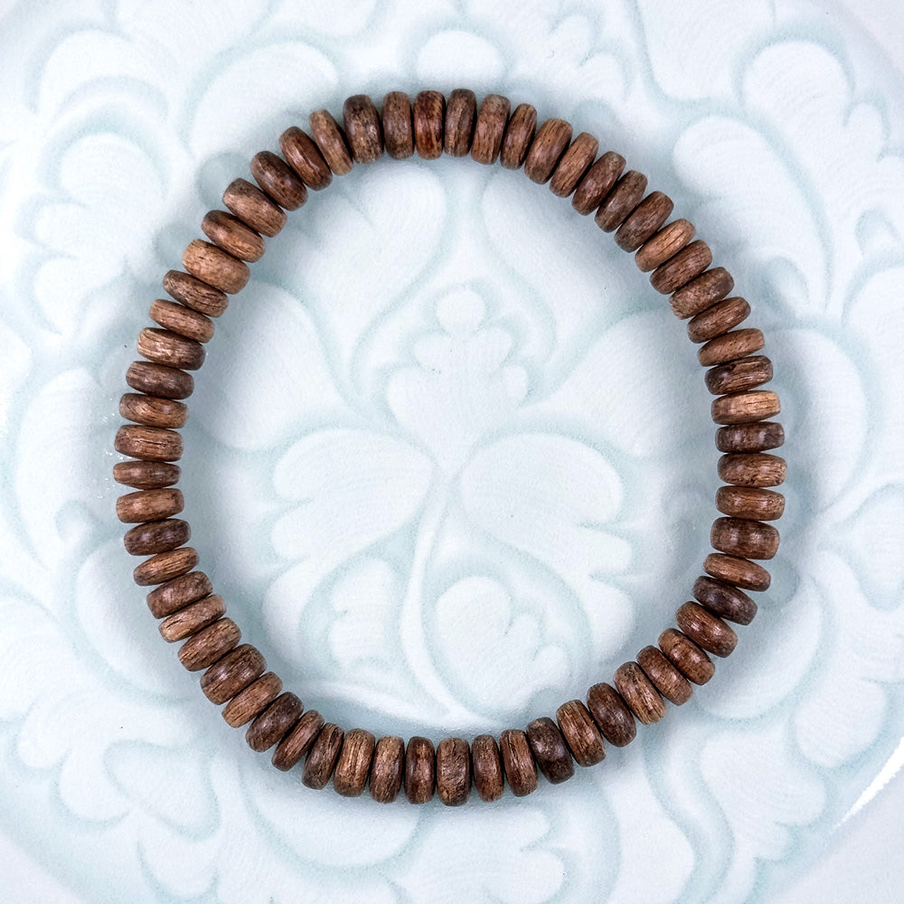Wild Nusantara Agarwood Disc-Shaped Bracelet