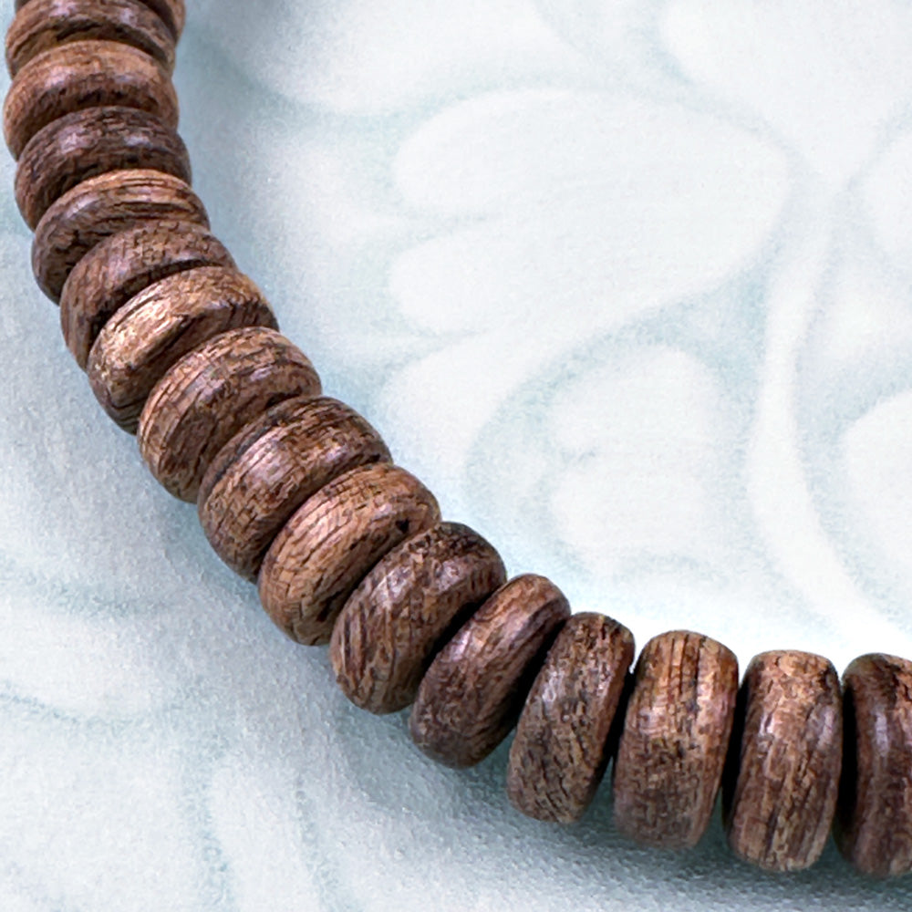 Wild Nusantara Agarwood Disc-Shaped Bracelet