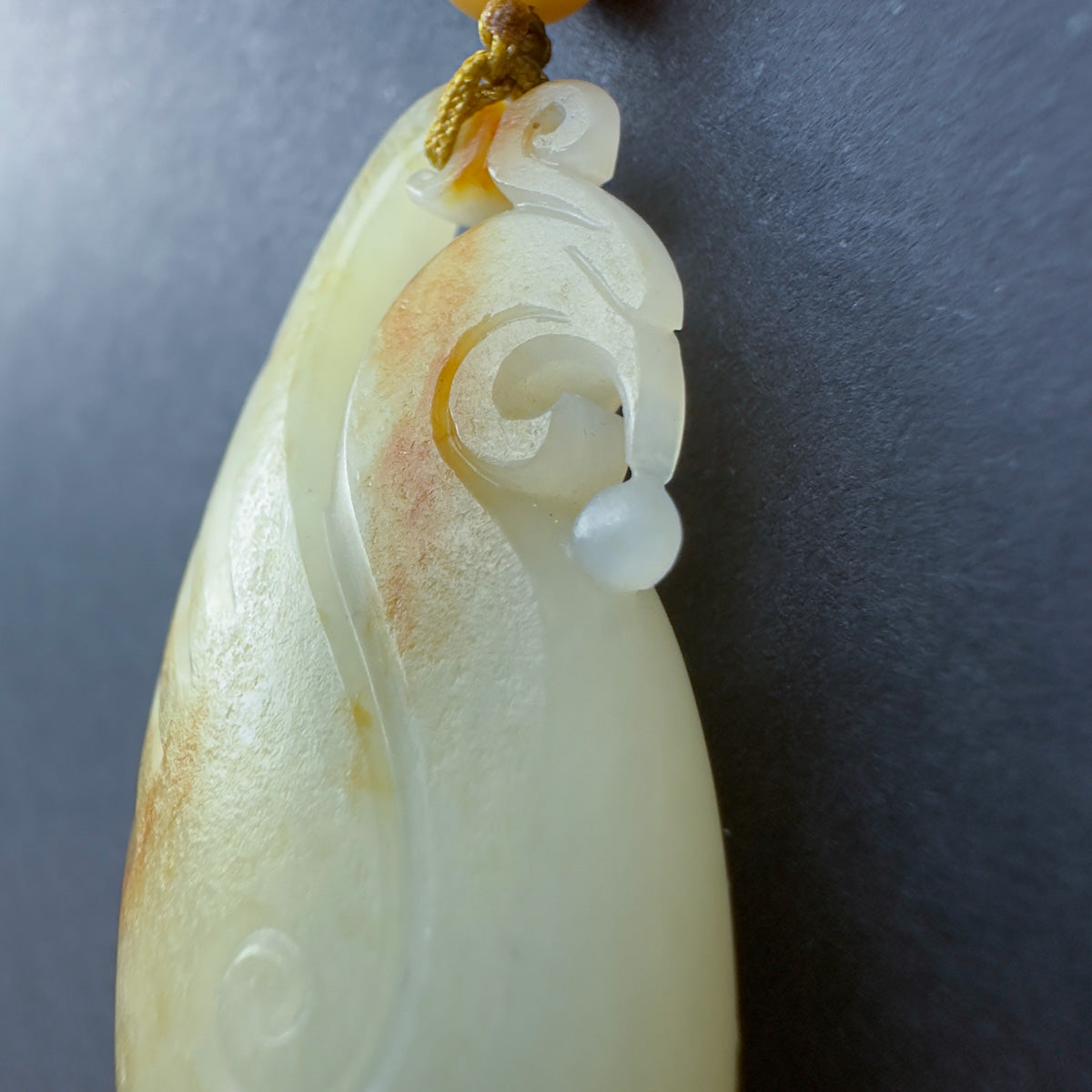 White Nephrite Phoenix Pendant 籽料凤凰