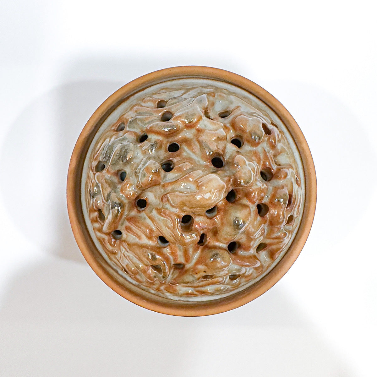 Shino-Ware Snow Pines & Wild Hares Horai Kōro