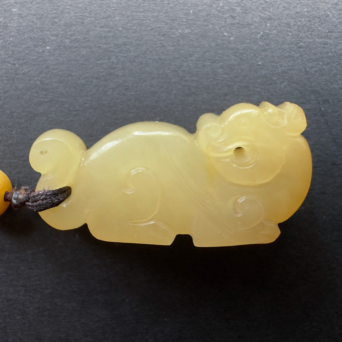 Yellow Nephrite Dragon Pendant 和田玉黄沁籽料青龙