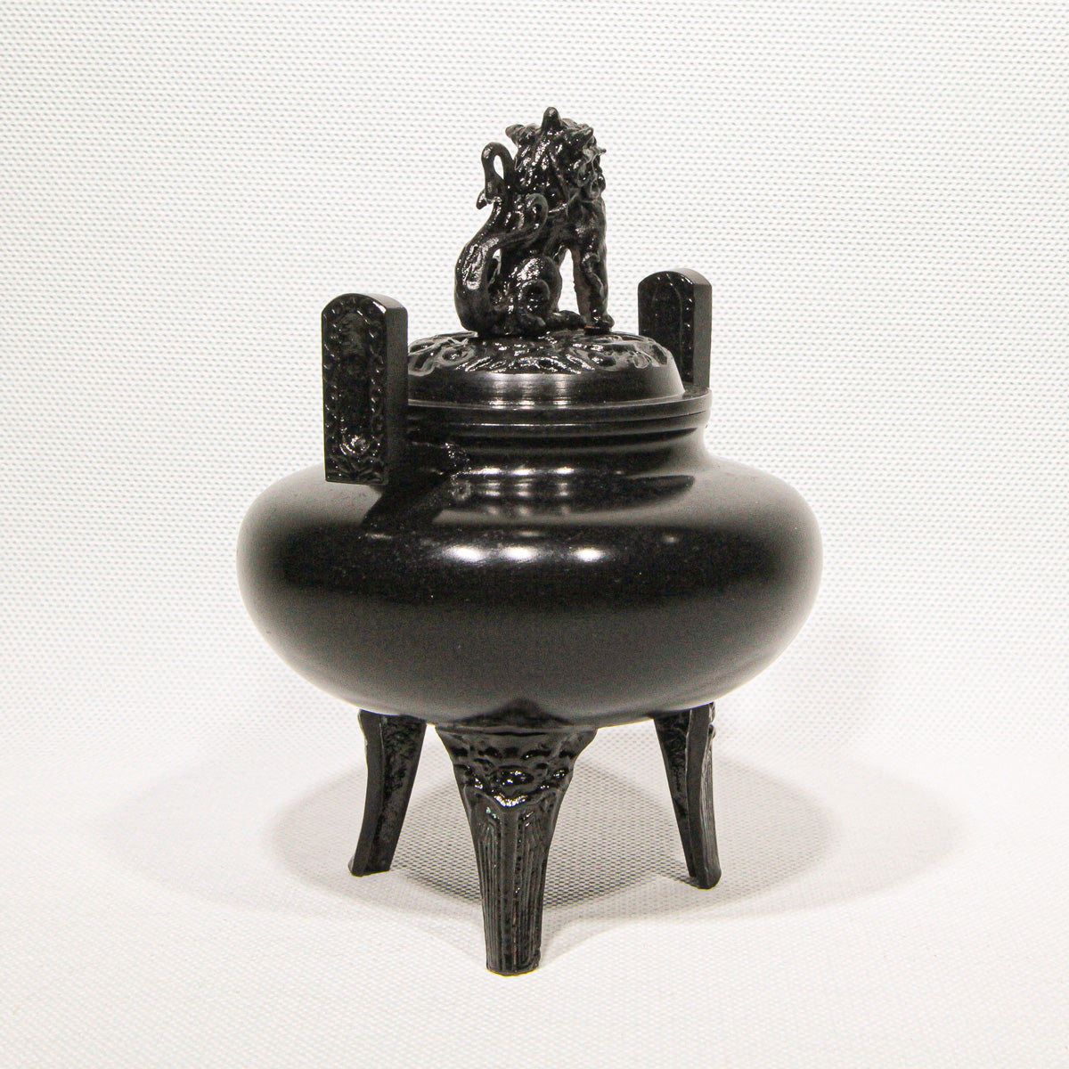 Takaoka Hiramaru Shishigai Koteiro Kōro