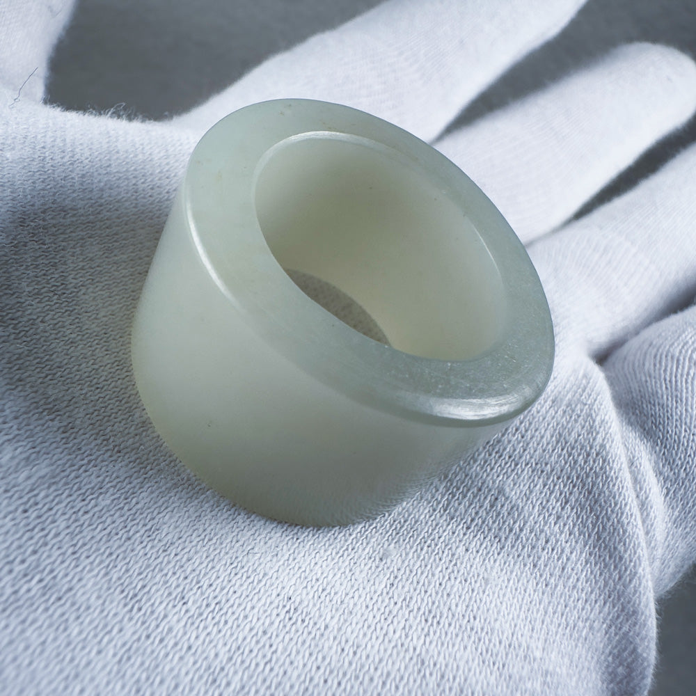 Hetian Qingbai Seed Nephrite Thumb Ring 21.1mm