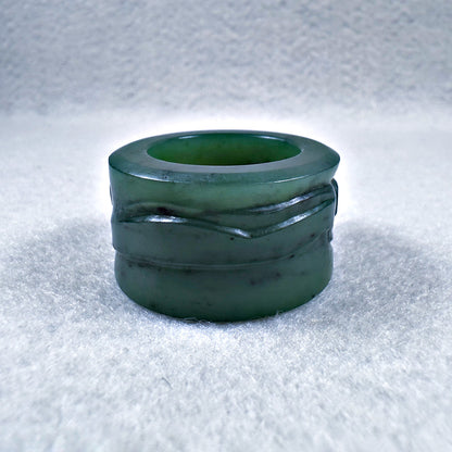 Green Nephrite "Rushing Waves" Thumb Ring 20.7mm
