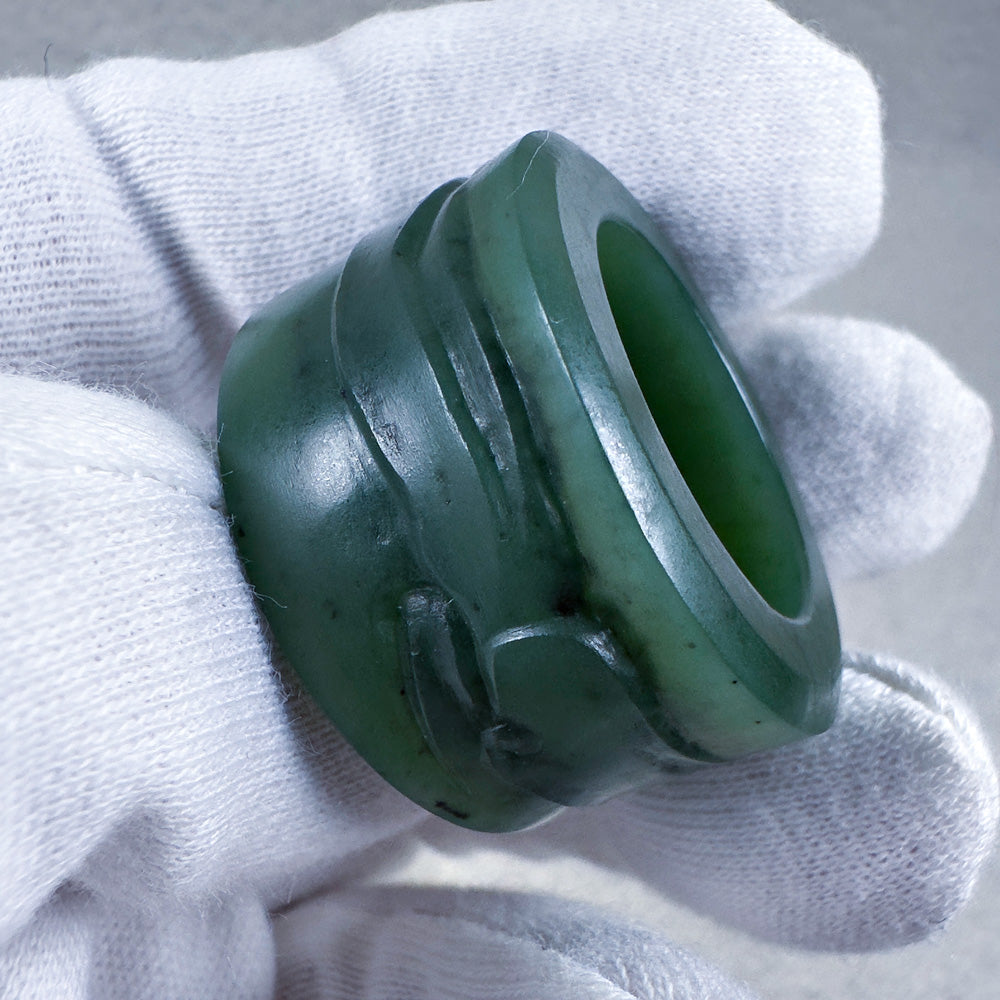 Green Nephrite "Rushing Waves" Thumb Ring 20.7mm